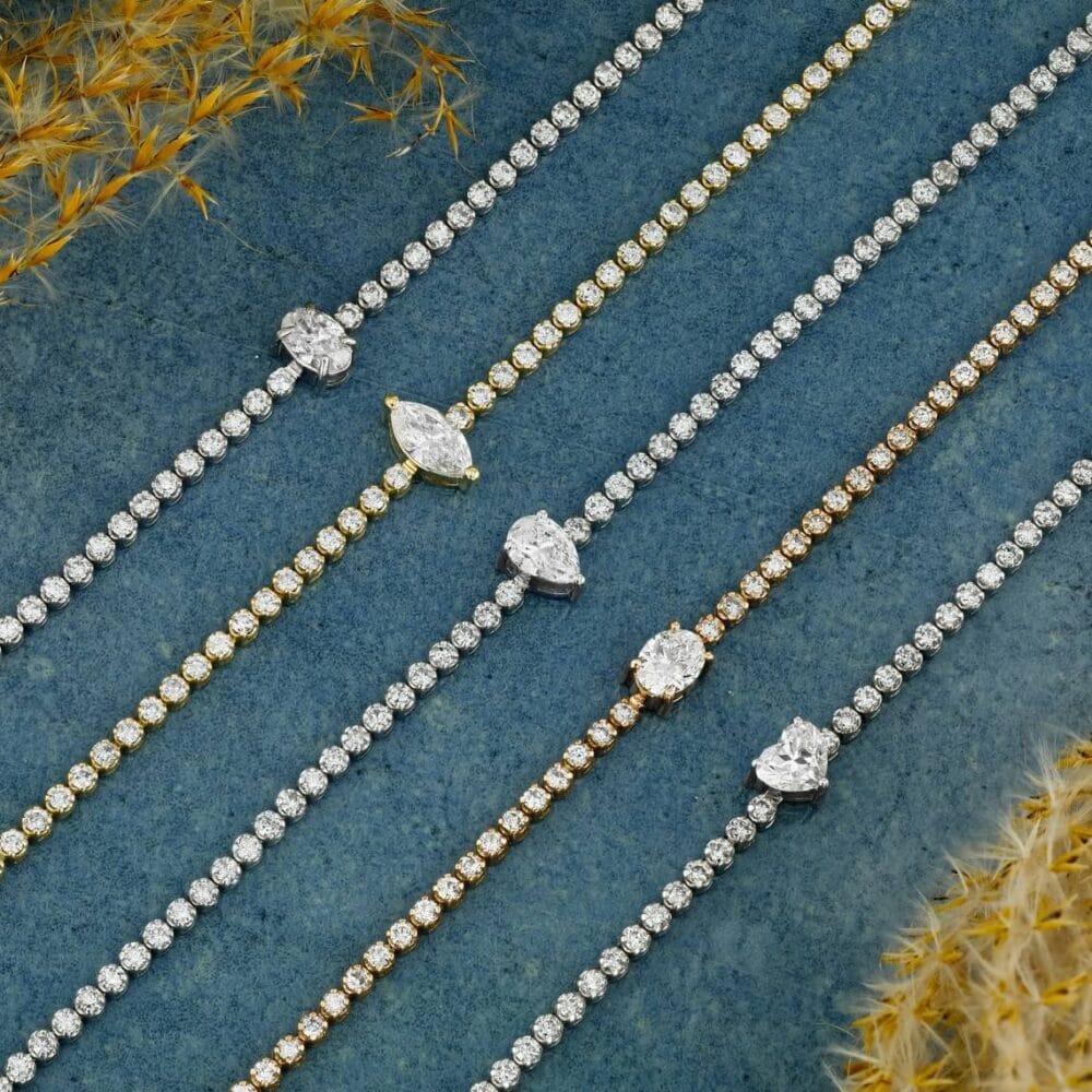 2.5 Ct Diamond Tennis Bracelet in 14K Gold Studded With Moissanite It have Different shape