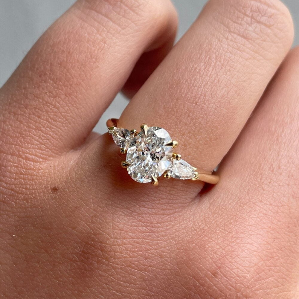2.50 Ct Oval Engagement Ring For Women Crafted in 14K Gold - GRA Certified Moissanite
