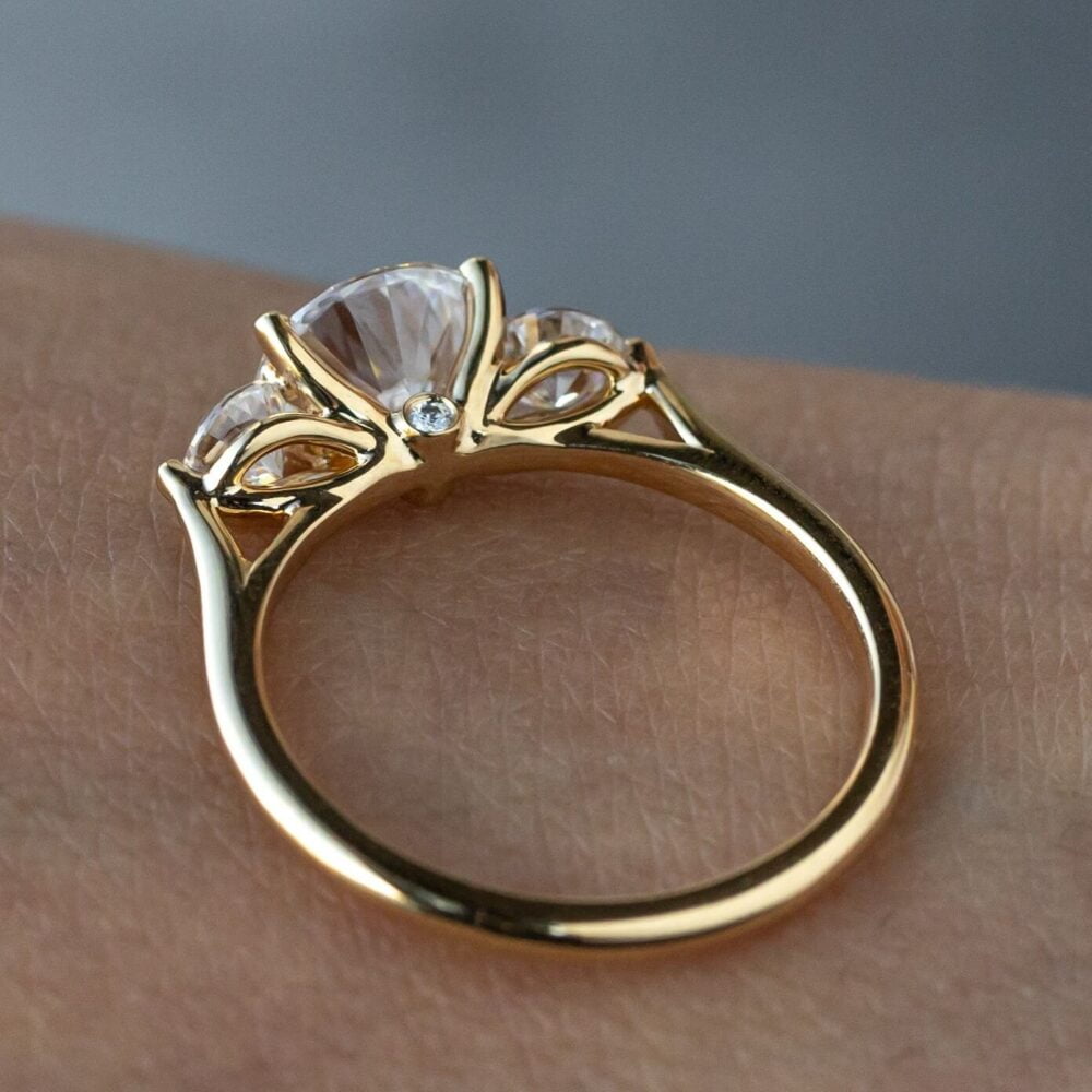 2.50Ct Three Stone Engagement Ring For Women, Perfect Wedding Anniversary Ring