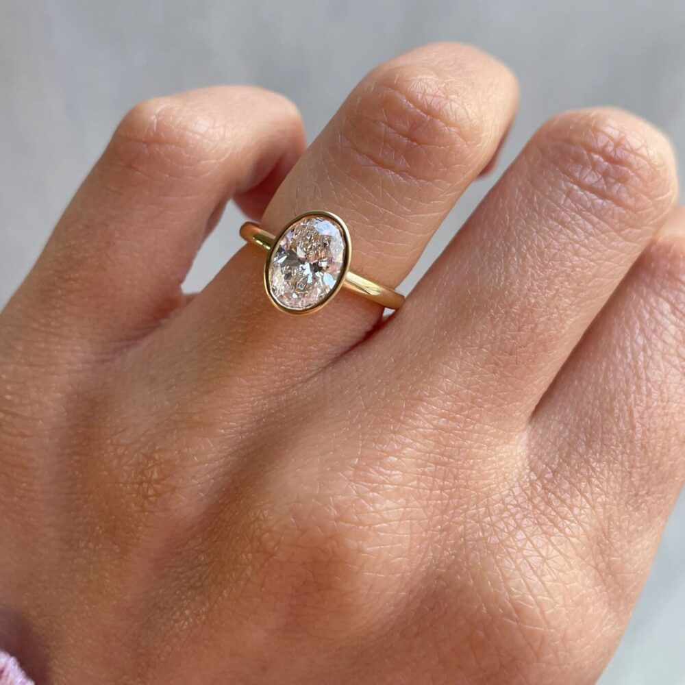 2.0Ct Bezel Set Engagement Rings, Oval Moissanaite Wedding Rings For Women in 14K Gold - GRA Certified