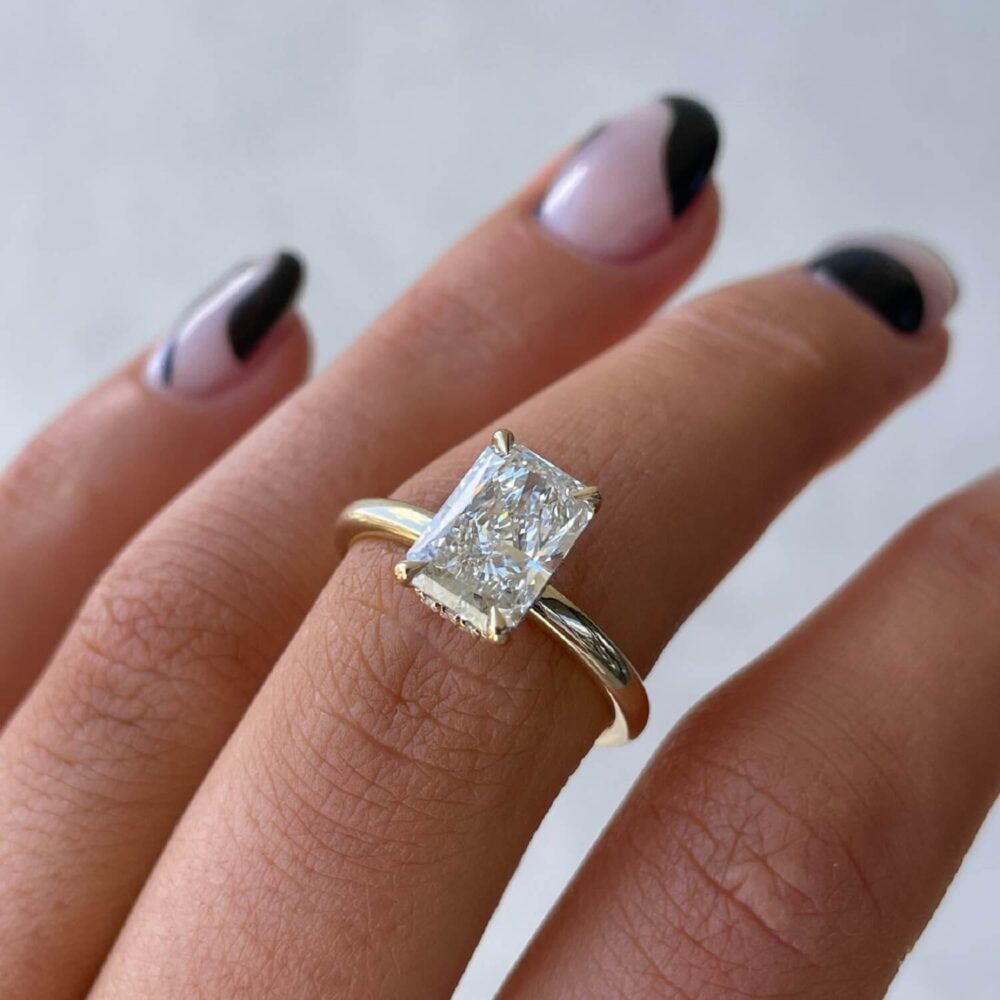 4.0Ct Radiant Cut Solitaire Engagement Ring
