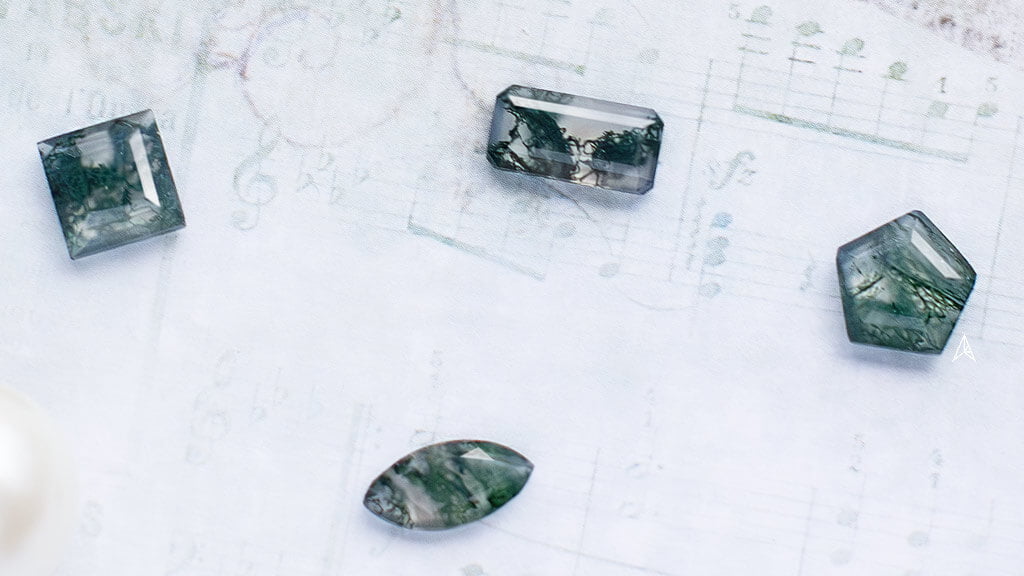 Moss Agate Beauty and Benefits Ancient use of Moss Agate