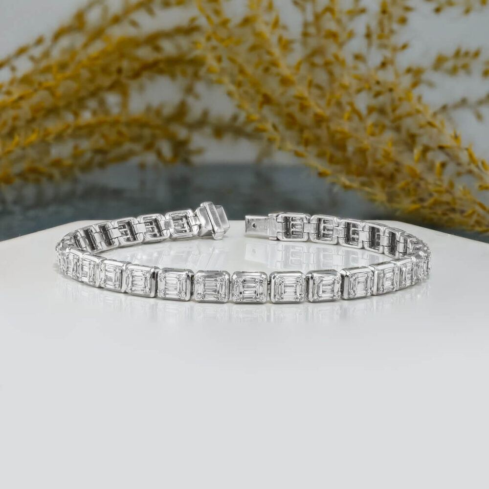 Radiant Moissanite Baguette Diamond Tennis Bracelet in 14K Gold (1)